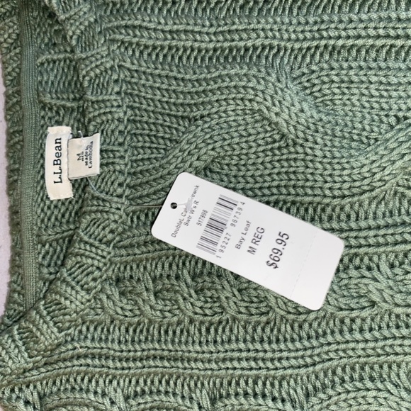 L.L Bean Sweater - Picture 2 of 3